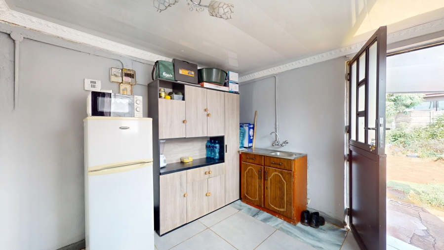 2 Bedroom Property for Sale in Mohadin North West